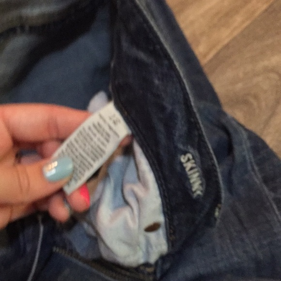 Jeans - Picture 2 of 6